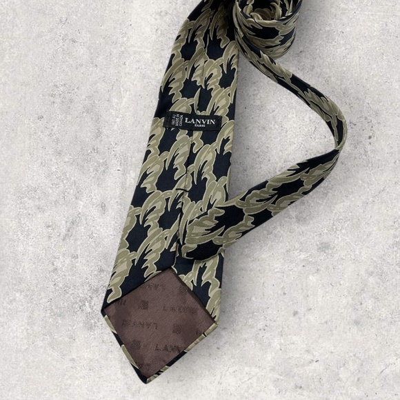 LANVIN Black/Beige Art Silk LUXURY Tie CANADA - Picture 2 of 6